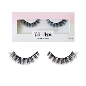 3 for $25! Red Aspen Vivian Lashes